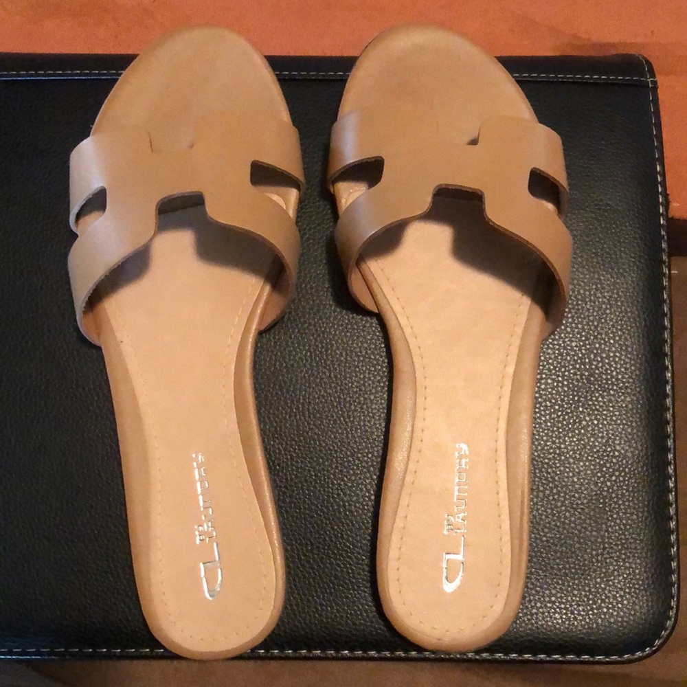 CL by Laundry Sandals
